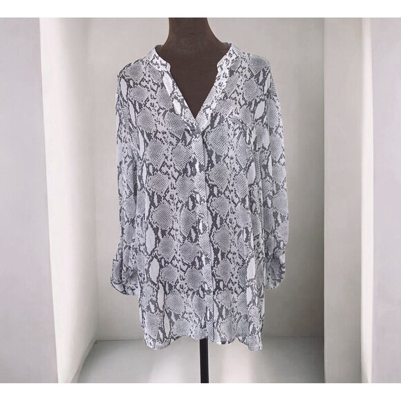 Kut from Kloth Shirt Womens Gray Snakeskin Sheer Size L Rocker Festival Edgy - Picture 3 of 14